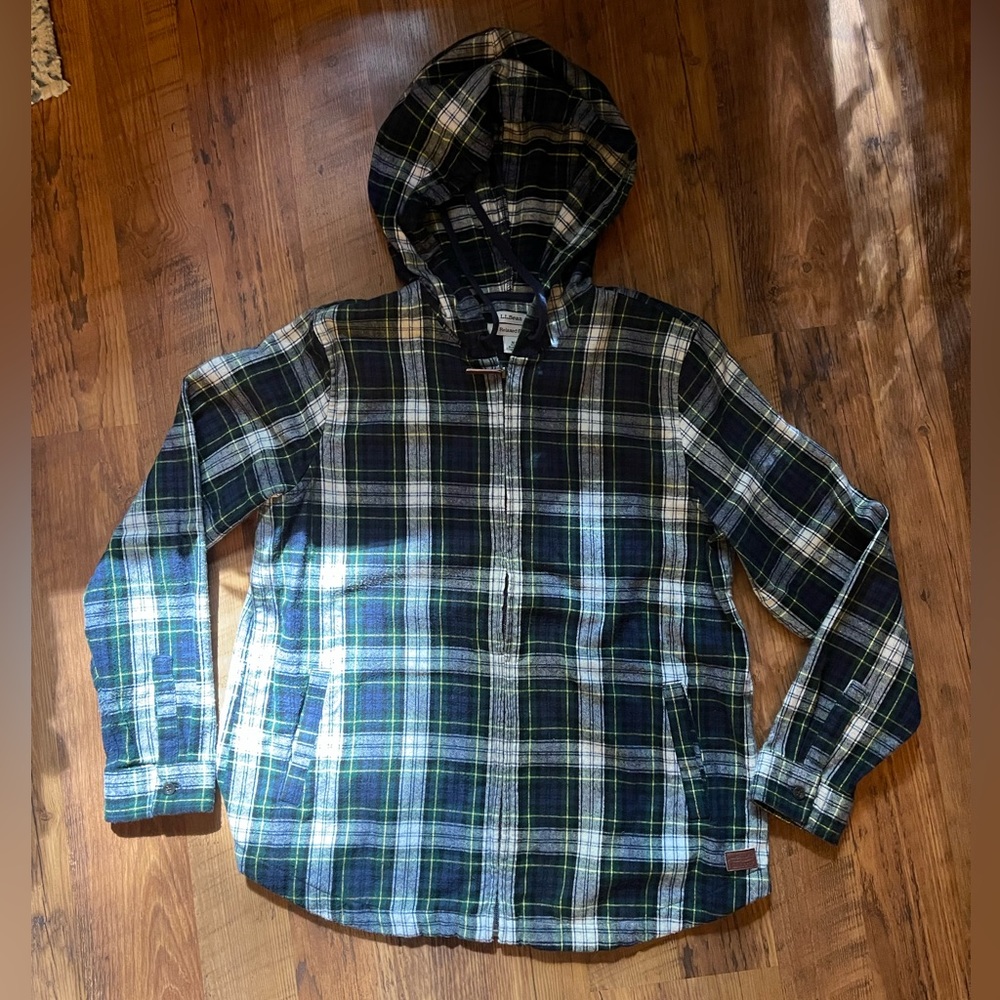 L.L.Bean Full-zip hooded flannel Size M